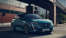 Novo Peugeot 308 SW: perua chega com opção híbrida e acerta no visual