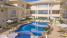 Litoral de SP: hotéis do Guarujá se adequam às novas medidas sanitárias