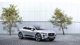 Novo Jaguar I-Pace é lançando com carregamento mais rápido de baterias; confira detalhes