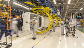 Fábrica da Fiat em Betim comemora 45 anos; veja os modelos produzidos no Polo