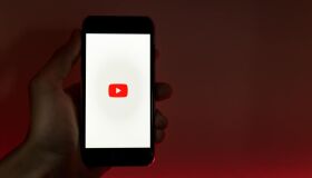 YouTube endurece medidas contra vídeos antivacinas