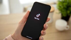 TikTok passa por instabilidade, mas continua operando