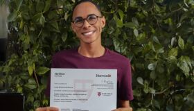 Conheça a história de superação de Lucas e saiba o curso de Harvard em que ele foi aprovado