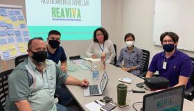 ONG busca por famílias que disponham de tempo e afeto para acolher crianças na primeira infância