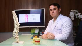 Da lombar até o pé: saiba o que causa a dor ciática e como tratá-la