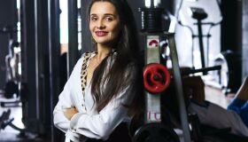 Alimentação adequada melhora desempenho nos treinos; veja dicas de refeição pré e pós-treino