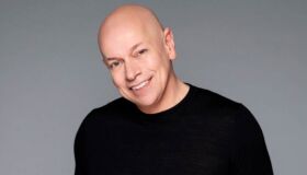 Tecnologia é ferramenta, não garantia de educação, diz Karnal