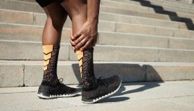 Temperatura elevada do verão aumenta incidência de câimbra; entenda por que isso acontece