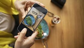 Capacitação de fotografia e marketing digital alcança jovens de comunidade recifense