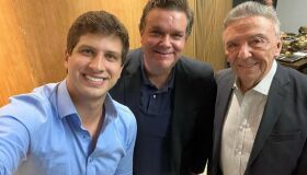 Apoio do PSB a José Queiroz dá às eleições municipais fortes traços de pleito estadual