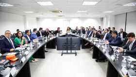 Poderes se juntam para tentar controlar a violência em Pernambuco