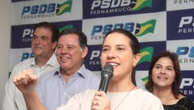 O tempo dela chegou e a campanha para as eleições 2024 está nas ruas