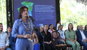 Em discurso emocionado, Priscila Krause dá injeção de ânimo na equipe do Governo