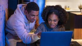 Iniciativa irá formar 10 mil profissionais para área de tecnologia; vagas estão disponíveis em PE