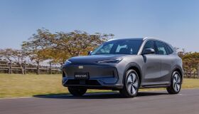 Renault anuncia que grupo chinês Geely comprará 26,4% da operação no Brasil