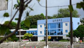 UFRPE abre concurso para professores com salários de até R$ 13,2 mil