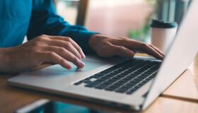 Sesi-PE oferece 300 vagas para cursos gratuitos e a distância com certificado