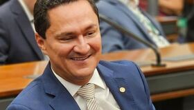 Deputado André Ferreira celebra aprovação da PEC de isenção do IPVA