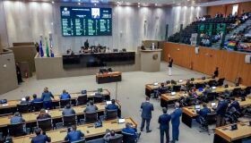 Alepe vota matérias represadas e aprova LOA de 2026, empréstimo e reajuste de emendas