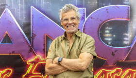 Carlinhos de Jesus esclarece diagnóstico que o faz usar cadeira de rodas