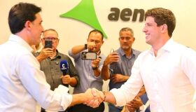 De olho em 2026, rotas diferentes são adotadas para pautas semelhantes