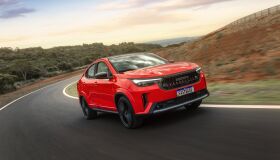 Fastback Abarth 2026: confira 5 curiosidades do SUV mais envenenado da Fiat