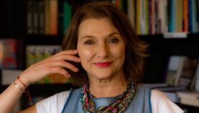 Quando a pausa vira poesia: o cotidiano feminino em fragmentos