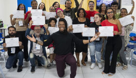 Amor Pet e Casa Zero arrecadam fundos no Bazar Pro Bem