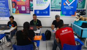 Prefeitura do Recife traz oportunidades de emprego na Arena GO Recife, durante Feira de Empregabilidade do Exército