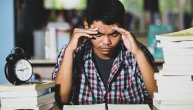 Obsessão e ansiedade por resultados diminuem potencial do impacto de formação no Ensino Médio