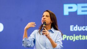 Raquel diz que governo não pode se contaminar com processo eleitoral 