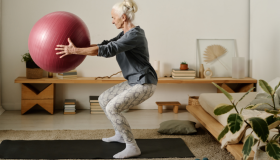 Expectativa de vida no Brasil sobe para 76,6 anos e reforça a urgência do envelhecimento saudável