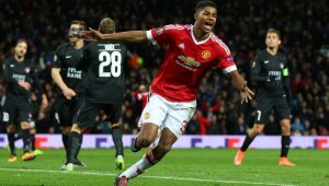 Rashford renova com Manchester United até 2024