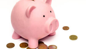 Saques em poupança superam depósitos em R$ 12,37 bilhões