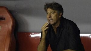 Renato diz que Palmeiras "não fez grandes atuações" e reclama gol perdido