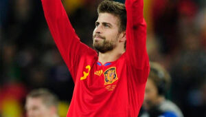 Zagueiro espanhol Gerard Piqué, do Barcelona, anuncia aposentadoria