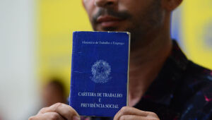 Jovens não adotados têm desemprego como desafio ao completarem 18 anos