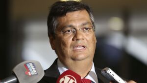 Travessia de Dino é vista como sinal contra a Federação