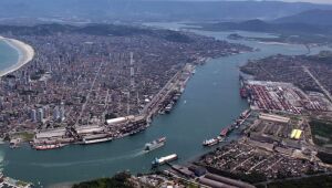 Disputa no porto de Santos ameaça leilões e mobiliza lobistas