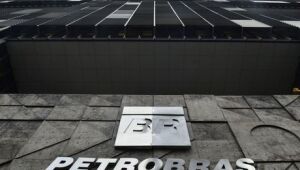 Petrobras eleva em 11,4% preço médio da querosene de aviação