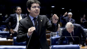 Senador quer criar CPIs sobre ações do governo no enfrentamento da Covid-19