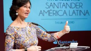 Vacina é a política econômica mais eficiente, diz presidente do Santander