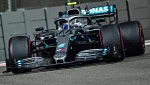 Bottas lidera primeiro treino livre do GP dos 70 anos em Silverstone
