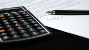 Sem PEC fura teto, Orçamento volta a viver impasse e governo avalia afrouxar meta
