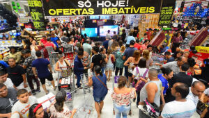 Consumidores reclamam de Black Friday sem descontos atrativos