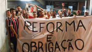 Após ação judicial, Santa Cruz apresenta lista de sócios em sigilo
