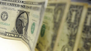 Dólar fecha a R$ 5,36 em dia de bastante volatilidade