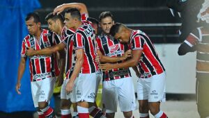 Resguardado, Santa Cruz não perde em jogos pelo Estadual no Arruda desde 2017