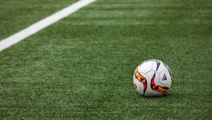Ministério da Saúde aprova estudo sobre volta das torcidas em estádios de futebol