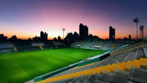 Chapecoense lamenta tragédia aérea em Vinhedo: 'Extremamente consternados'